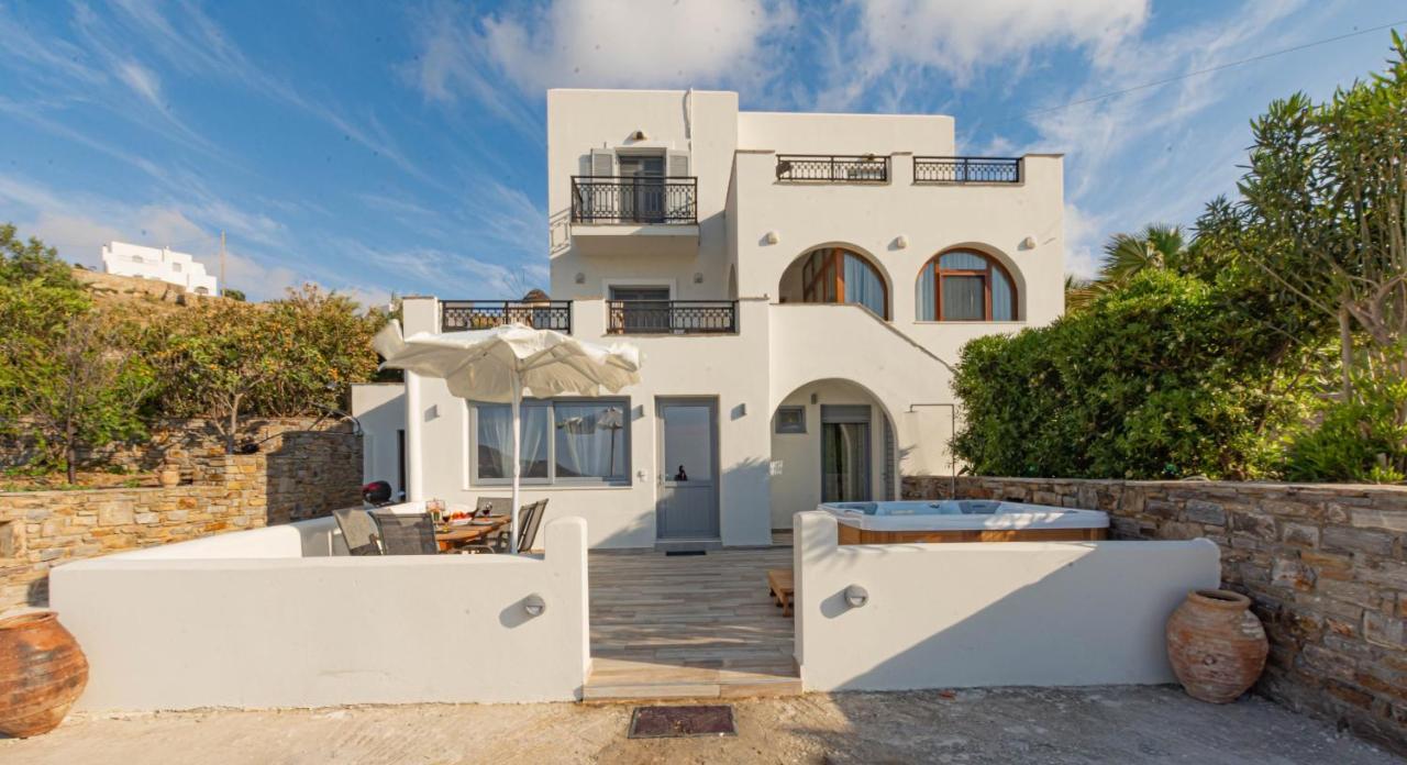 Villa Di Sergio Glinádo Náxu Kültér fotó